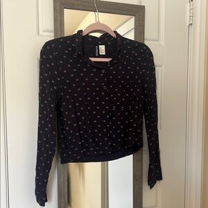 H&M Navy Blue Button Down Shirt with Pattern